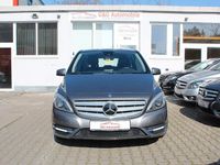 Gebraucht Mercedes B200 156 PS (114 kW) 2012 Grau Van / Kleinbus