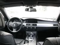 Gebraucht BMW 530 Sport Line 320 PS (235 kW) 2007 Grau metallic Limousine