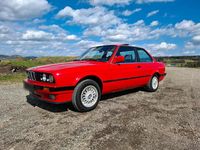Gebraucht BMW 316 100 PS (73 kW) 1990 Rot Coupé