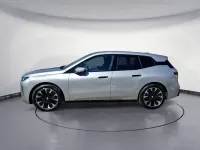 Neu BMW iX M Sport 400 kW (544 PS) 2026 Silber SUV