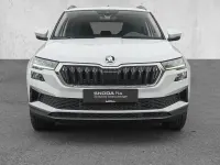 Gebraucht Skoda Karoq Selection 150 PS (110 kW) 2024 Moonweiß perleffekt (metallic) SUV