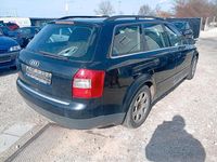 Gebraucht Audi A4 131 PS (96 kW) 2003 Schwarz Kombi