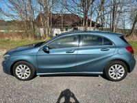 Gebraucht Mercedes A200 136 PS (100 kW) 2013 Blau Limousine
