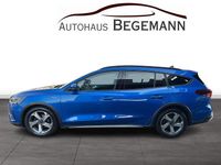 Gebraucht Ford Focus Active X 116 PS (85 kW) 2024 Blau Limousine