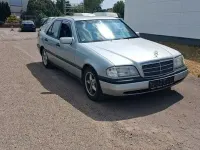 Gebraucht Mercedes C180 122 PS (89 kW) 1996 Silber Limousine