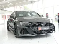 Gebraucht Audi RS3 Sport 542 PS (398 kW) 2025 Grau Limousine