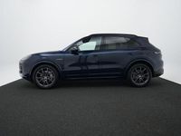 Second-hand Porsche Cayenne 470 CP (345 kW) 2025 Albastru SUV