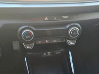 Gebraucht Kia Rio Spirit 99 PS (72 kW) 2017 Weiß Limousine