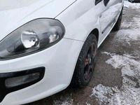 Gebraucht Fiat Grande Punto 77 PS (56 kW) 2011 Weiß Kleinwagen