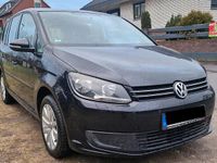 Gebraucht VW Touran 105 PS (77 kW) 2010 Schwarz Van / Kleinbus