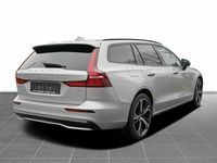 Gebraucht Volvo V60 Ultimate 197 PS (144 kW) 2022 Andere farbe Kombi