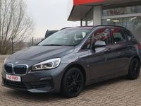 Gebraucht BMW 225 224 PS (164 kW) 2018 Grau SUV