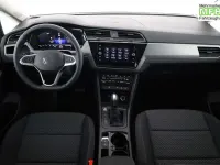 Neu VW Touran Comfortline 150 PS (110 kW) 2026 Delfingrau metallic Van / Kleinbus