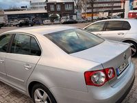 Gebraucht VW Jetta Comfortline 122 PS (89 kW) 2007 Silber Limousine