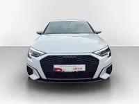 Gebraucht Audi A3 Sportback e-tron Advanced 204 PS (150 kW) 2022 Gletscherweiß metallic Kleinwagen