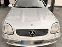 Gebraucht Mercedes SLK200 163 PS (119 kW) 2002 Silber Cabrio