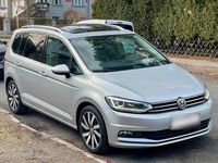 Gebraucht VW Touran Highline 190 PS (139 kW) 2017 Silber Van / Kleinbus