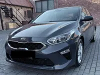 Używany Kia Ceed Vision 99 KM (72 kW) 2019 Szary Hatchback