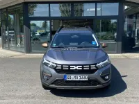 Gebraucht Dacia Jogger Extreme 110 PS (80 kW) 2025 Grau Van / Kleinbus