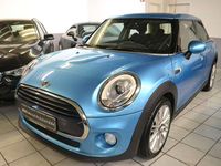 Gebraucht Mini Cooper D 116 PS (85 kW) 2016 Electric blue ii metallic Kleinwagen