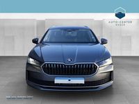 Neu Skoda Superb Selection 150 PS (110 kW) 2026 Grau Kombi