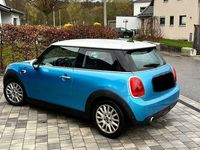 Gebraucht Mini Cooper D 116 PS (85 kW) 2015 Blau Kleinwagen