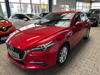 Gebraucht Mazda 3 Exclusive-Line 120 PS (88 kW) 2018 Rot Limousine