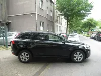 Gebraucht Volvo XC60 Momentum 190 PS (139 kW) 2016 Schwarz SUV