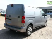 Neu Fiat Scudo 177 PS (130 kW) 2025 Colosseograu metallic Van