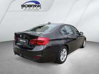 Gebraucht BMW 318 Advantage 150 PS (110 kW) 2017 Beige Limousine