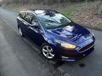Gebraucht Ford Focus Trend 125 PS (91 kW) 2014 Blau Limousine