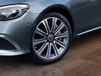 Gebraucht Mercedes E450 Exclusive 367 PS (269 kW) 2020 Grau Limousine