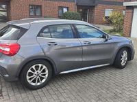 Gebraucht Mercedes GLA220 175 PS (128 kW) 2019 Grau SUV