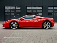 Gebraucht Ferrari 488 669 PS (492 kW) 2019 Rot Cabrio