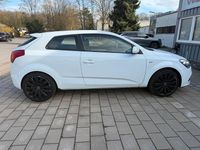 Gebraucht Kia Ceed 120 PS (88 kW) 2011 Weiß Kleinwagen