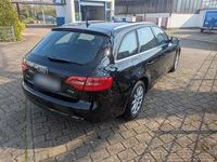 Usata Audi A4 120 CV (88 kW) 2012 Nero Station wagon