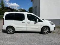 Gebraucht Citroën Berlingo SELECTION 98 PS (72 kW) 2015 Schwarz Van / Kleinbus