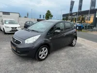 Gebraucht Kia Venga Attract 90 PS (66 kW) 2012 Grau Kleinwagen
