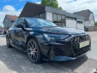 Neu Audi RS3 Sportback Sport 400 PS (294 kW) 2026 Schwarz Kleinwagen