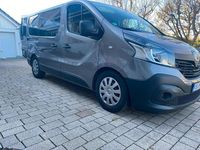 Gebraucht Renault Trafic 145 PS (106 kW) 2016 Grau Van / Kleinbus