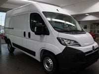 Gebraucht Opel Movano 140 PS (102 kW) 2024 Cassablanca white Van
