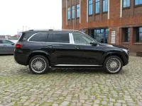 Neu Mercedes GLS600 Maybach 557 PS (409 kW) 2025 Obsidianschwarz  lack SUV