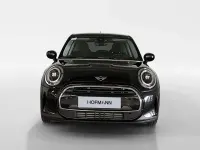 Gebraucht Mini Cooper Essential 136 PS (100 kW) 2023 Midnight black metallic Kleinwagen