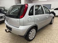 Gebraucht Opel Corsa 75 PS (55 kW) 2004 Silber Kleinwagen