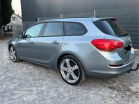Gebraucht Opel Astra 110 PS (80 kW) 2011 Silber Kombi