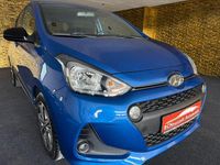 Gebraucht Hyundai i10 Passion Plus 67 PS (49 kW) 2018 Fifa blue/champion blue Kleinwagen
