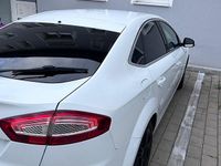 Gebraucht Ford Mondeo Titanium 163 PS (119 kW) 2014 Weiß Limousine