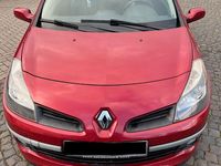 Gebraucht Renault Clio II 75 PS (55 kW) 2009 Rot Limousine