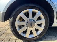 Gebraucht Ford Fiesta 80 PS (58 kW) 2006 Blau Kleinwagen