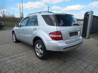 Gebraucht Mercedes ML280 190 PS (139 kW) 2008 Silber SUV